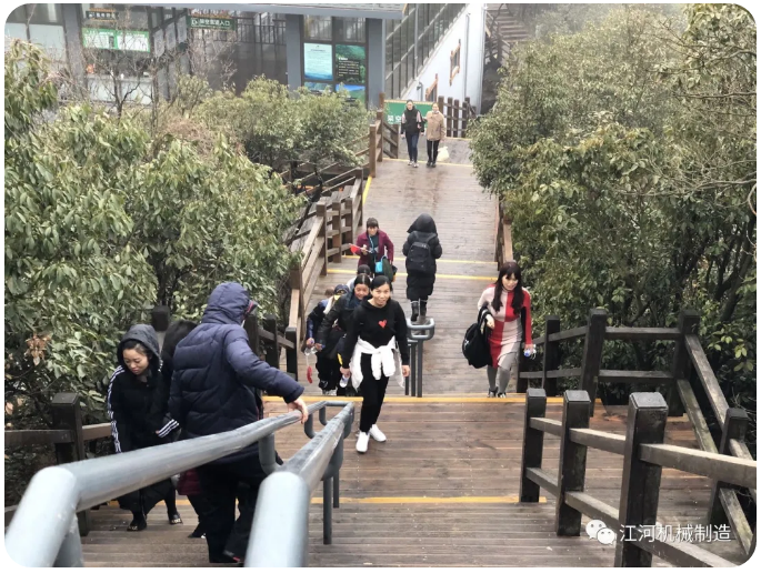 江苏91视频最新地址女神节的旅游纪录